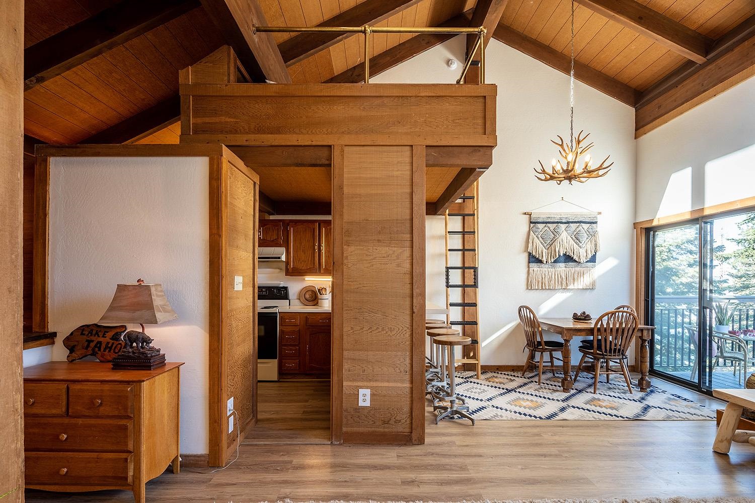 6139 Feather Ridge Truckee, CA 96161 - Photo 15 of 21