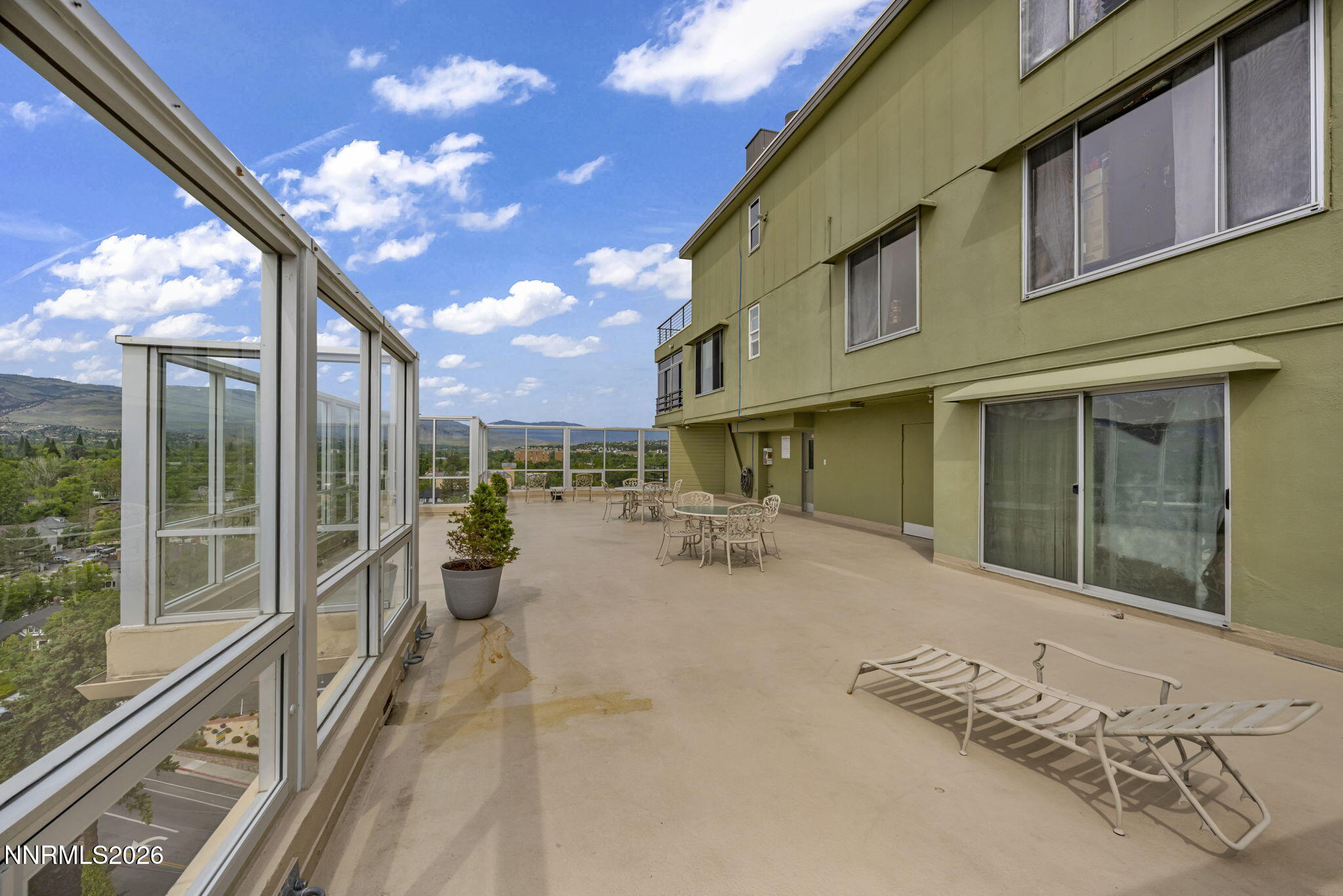 280 Island Avenue, Unit 403 Reno, NV 89501 - Photo 25 of 27 Rooftop Deck