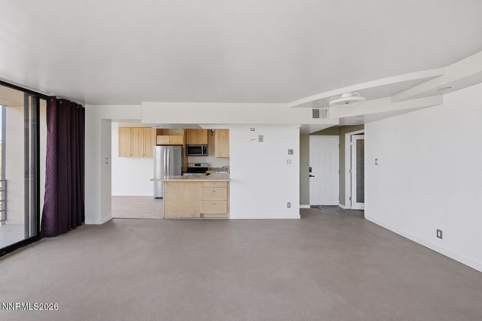 280 Island Avenue, Unit 403 Reno, NV 89501 - Photo 7 of 27 Living Room