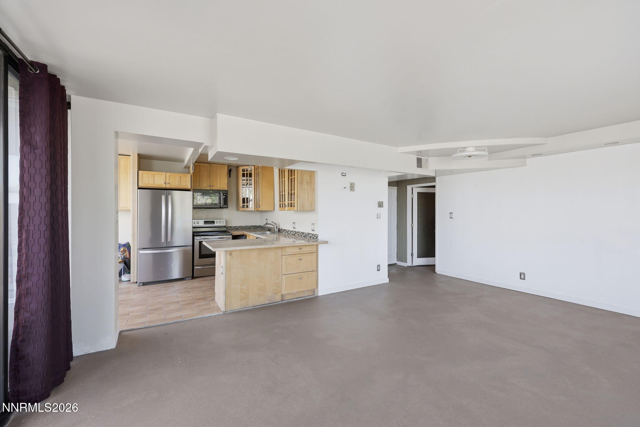280 Island Avenue, Unit 403 Reno, NV 89501 - Photo 8 of 27 Living Room Angle