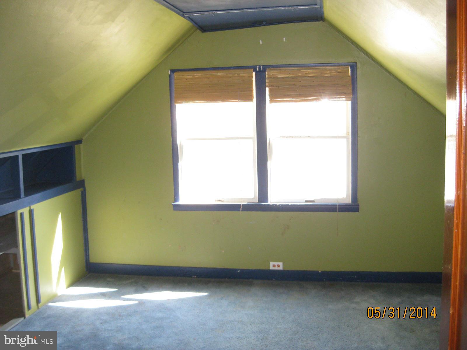 10 Walkern Road Baltimore, MD 21221 - Photo 6 of 10 Bedroom
