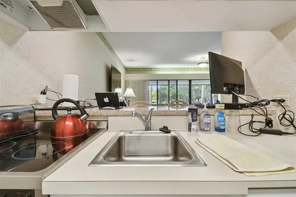 $139,900 | 36750 US Highway 19 North, Unit 9208, Palm Harbor, FL 34684