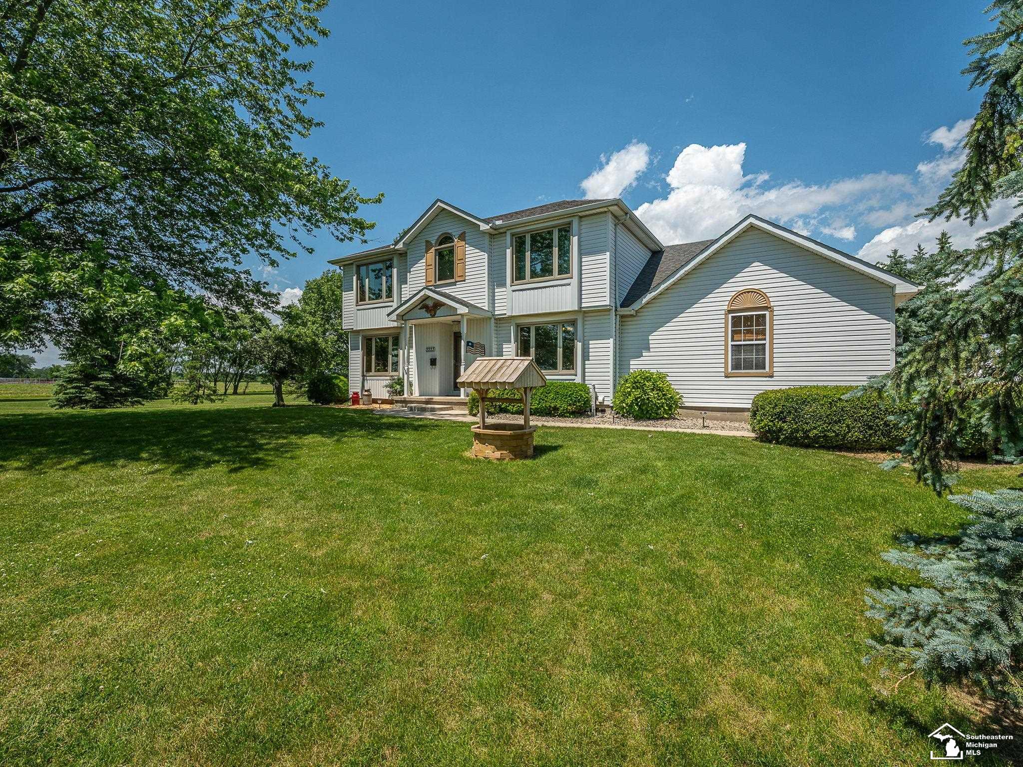 2223 Fix Road Monroe, MI 48162 - Photo 4 of 86