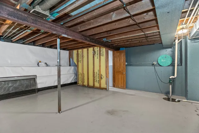 $376,300 | 7916 West 113th Place, Palos Hills, IL 60465