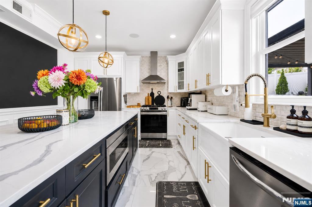 83 Columbia Street Wood-Ridge, NJ 07075 - Photo 13 of 49 Gallery Image 13