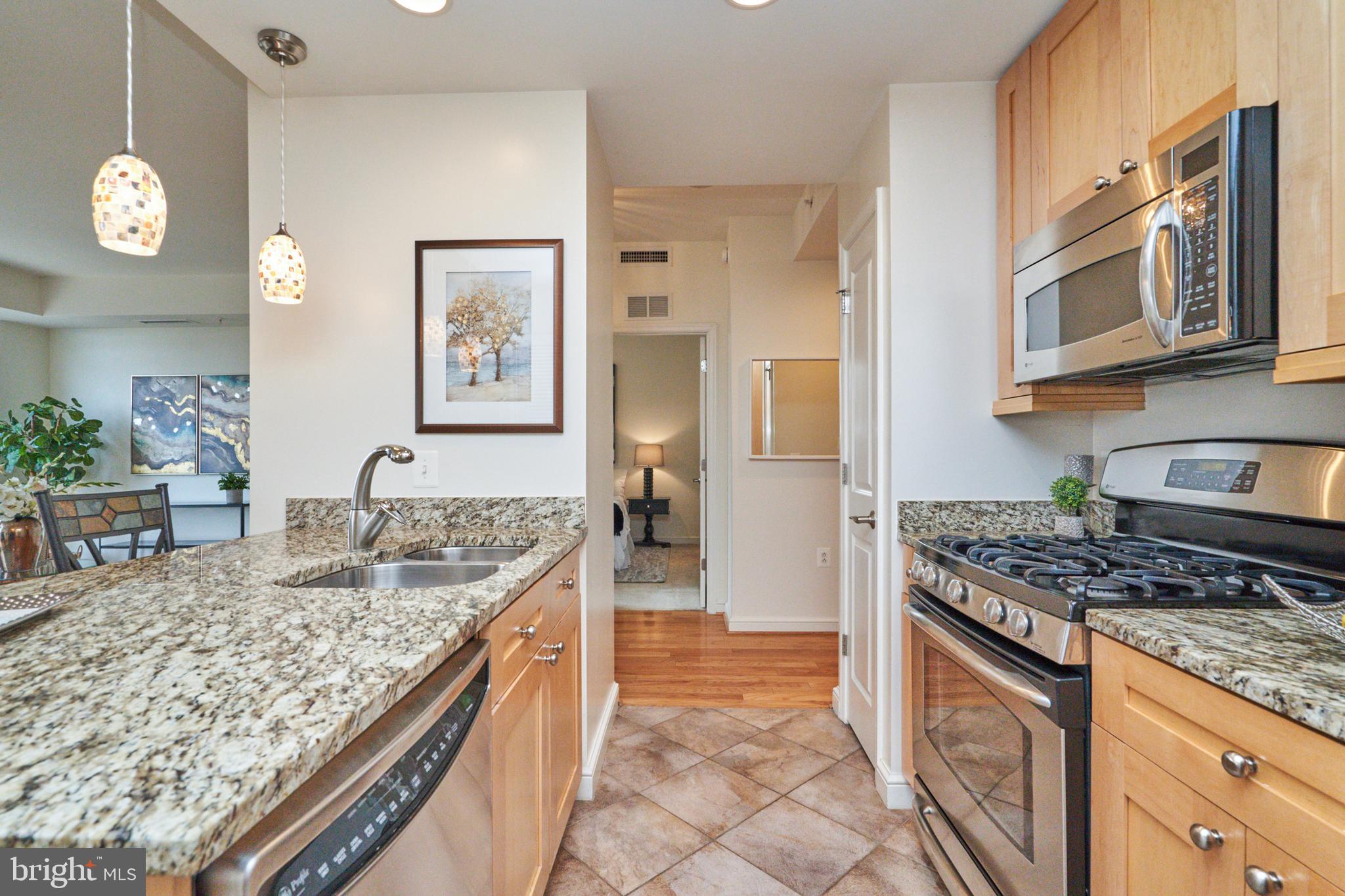11990 Market Street, Unit 516 Reston, VA 20190 - Photo 7 of 39
