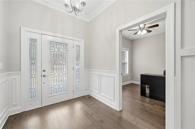wooden floor in an empty room