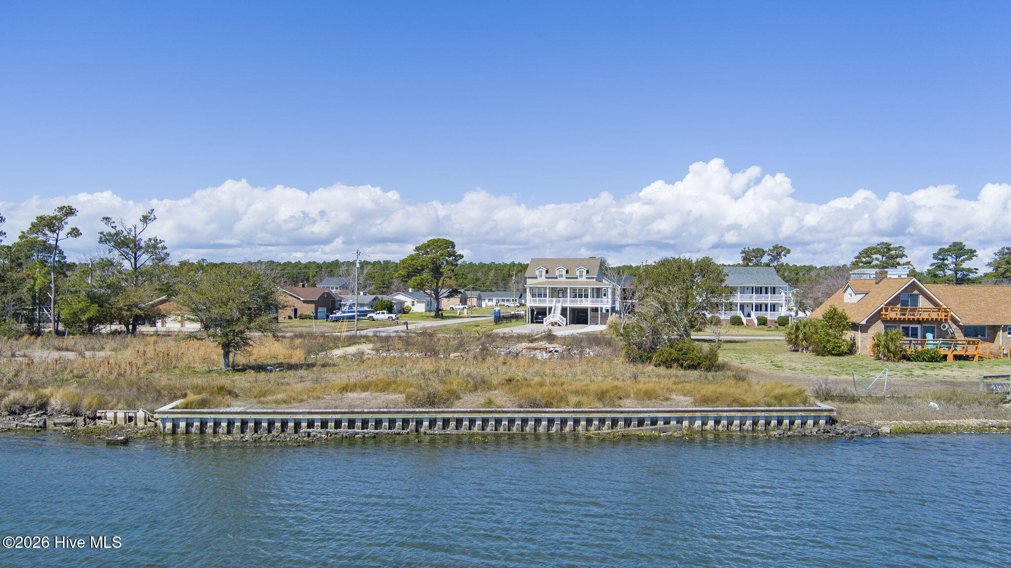 608 Bronna Road Beaufort, NC 28516 - Photo 12 of 18 12-web-or-mls-608BronnaSt-3-9-26-013