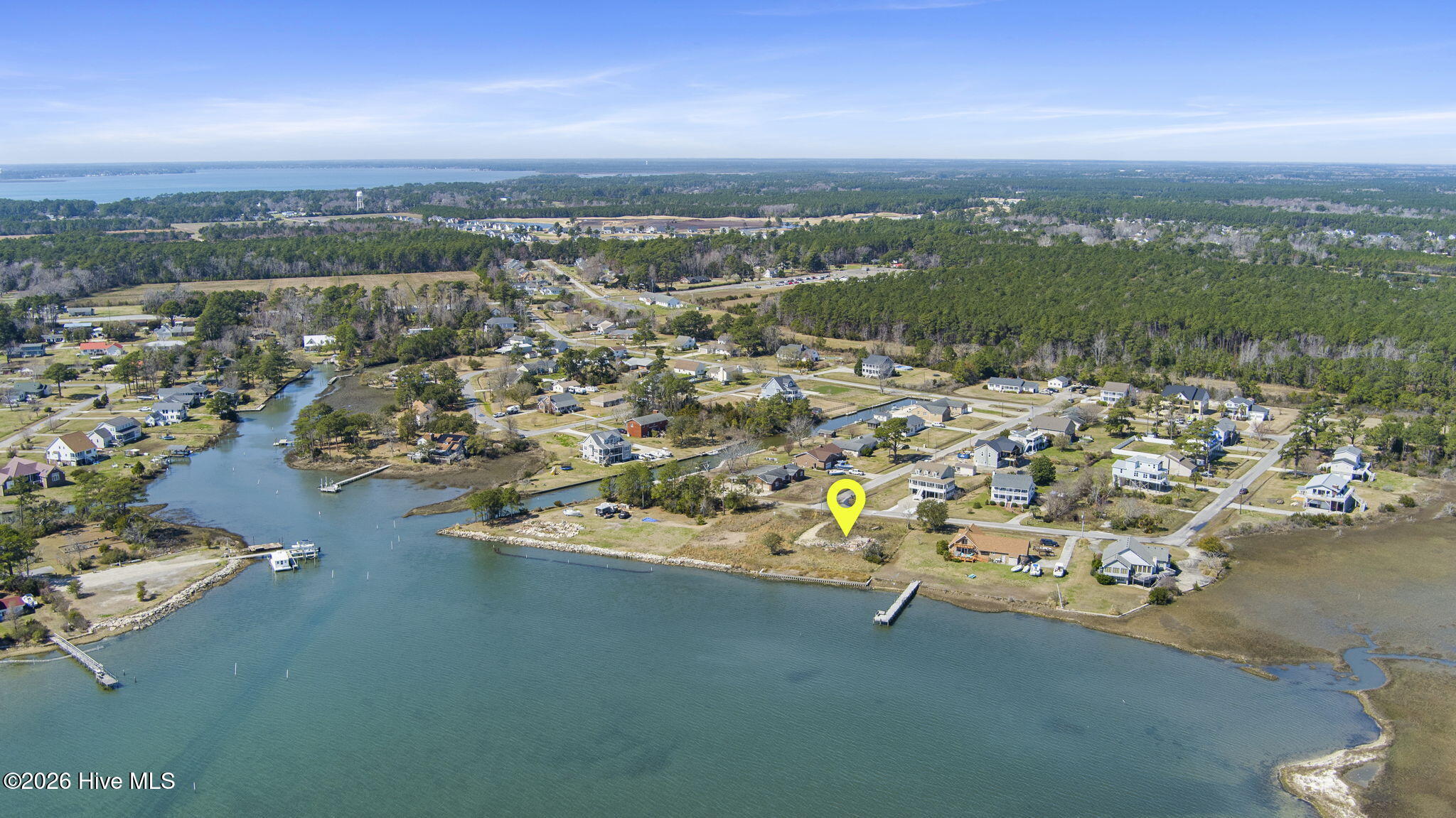 608 Bronna Road Beaufort, NC 28516 - Photo 6 of 18 6-web-or-mls-608BronnaSt-3-9-26-007