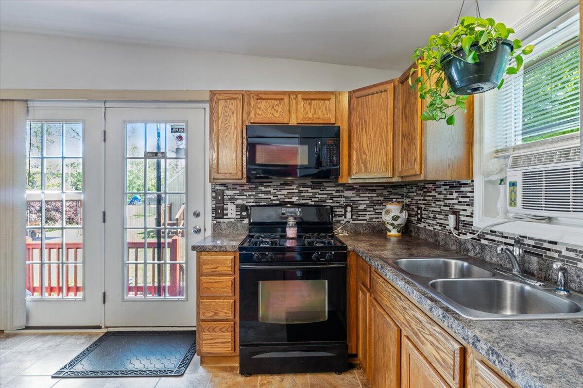 28 Cook Road Windham, ME 04062 - Photo 11 of 37 08-28_Cook_Rd_08
