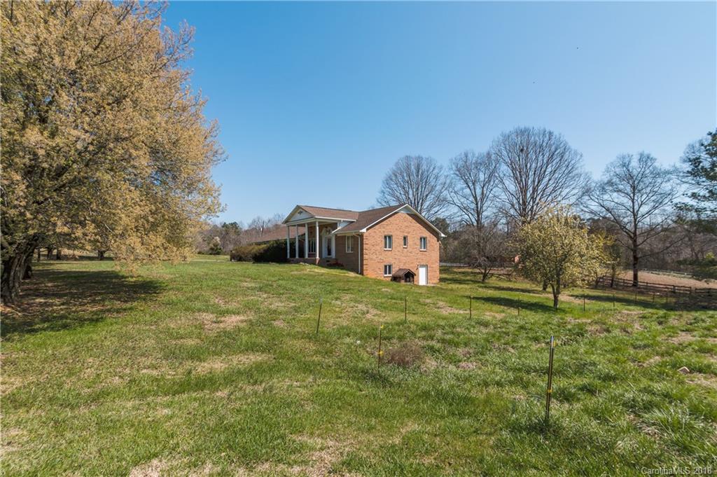 10331 Idlewild Road Matthews, NC 28105 - Photo 15 of 24 Gallery Image 15
