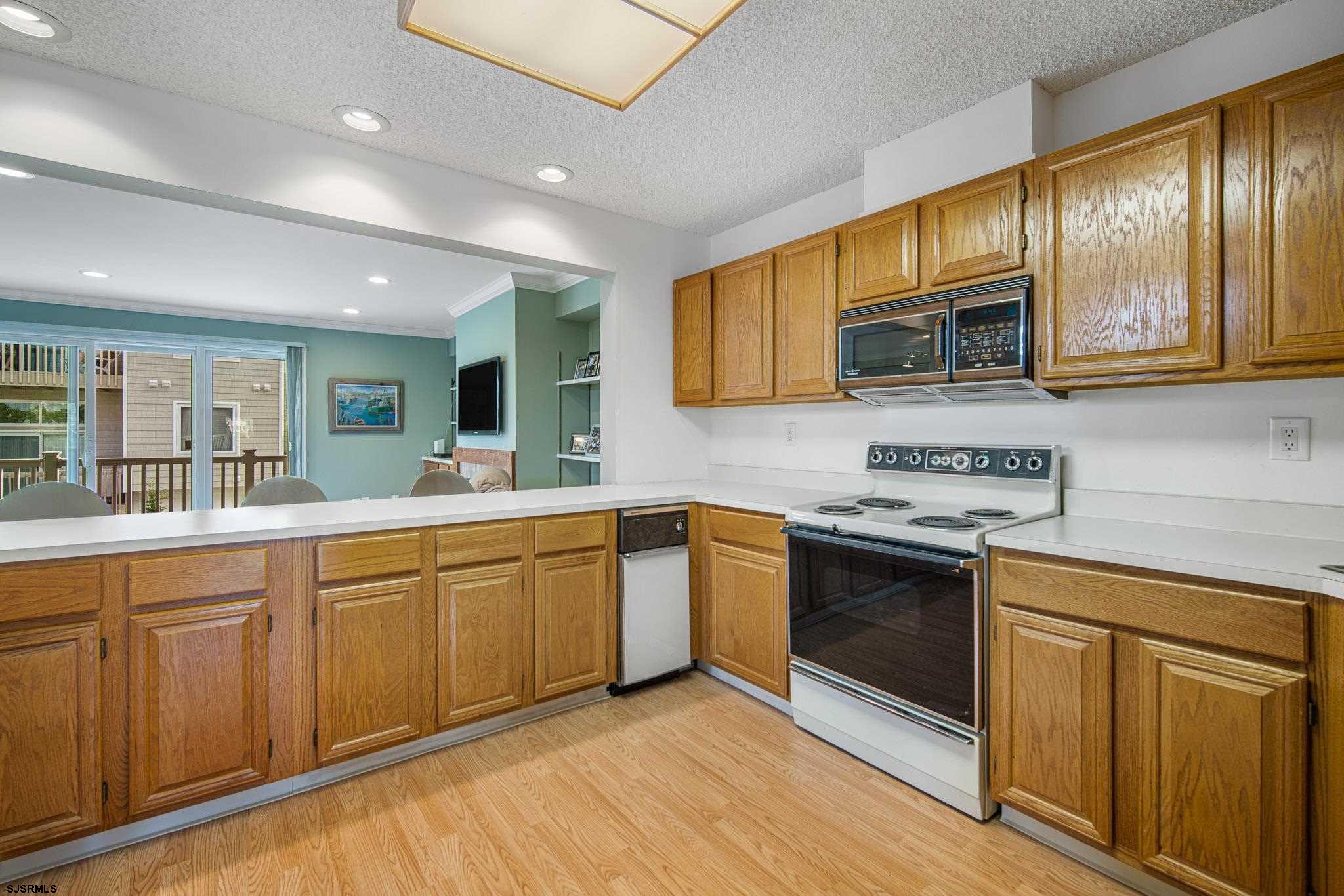 35 Seaside Road Brigantine, NJ 08203 - Photo 14 of 48 Gallery Image 14