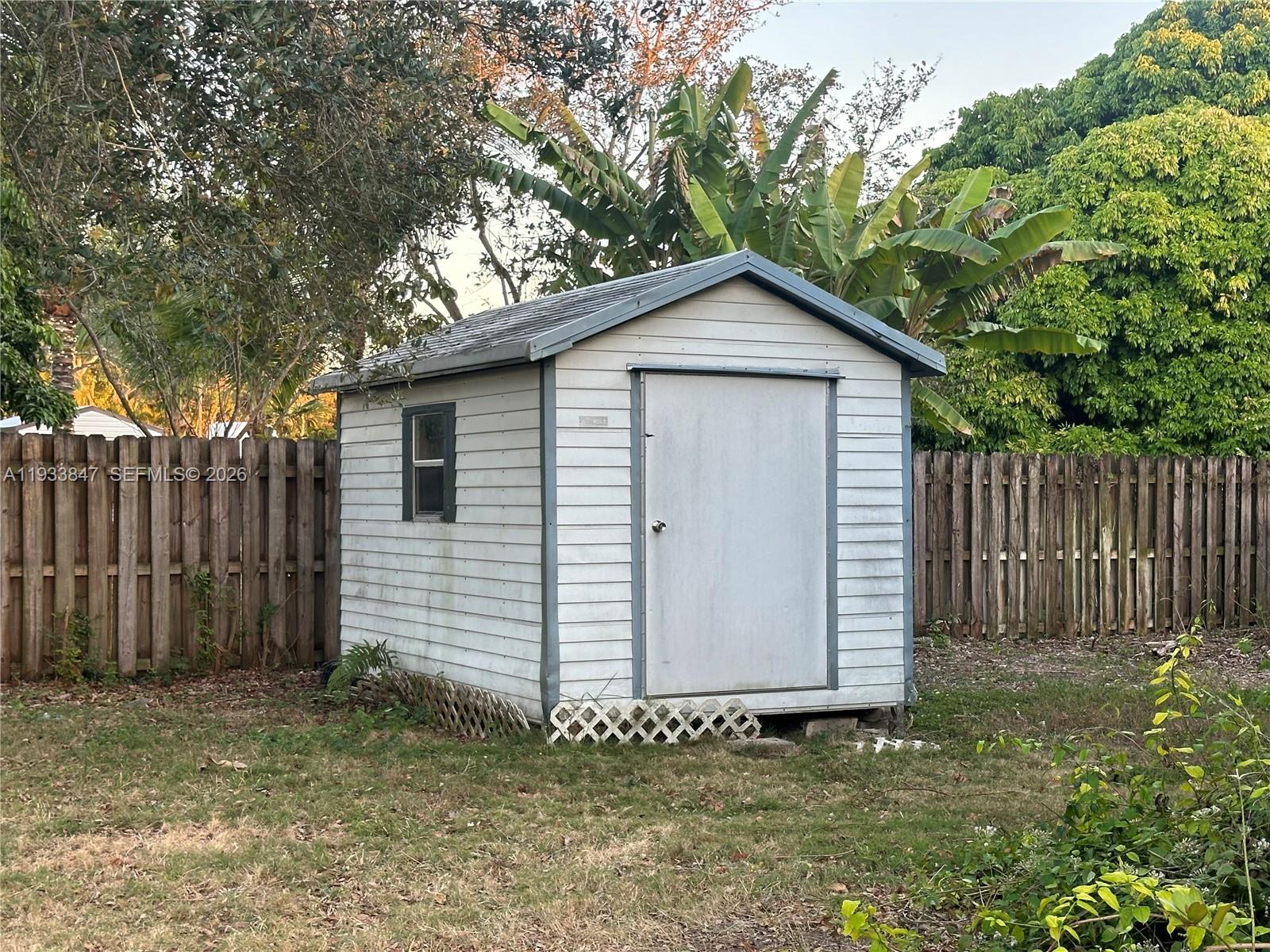 16452 Southwest 293rd Street Homestead, FL 33033 - Photo 11 of 13