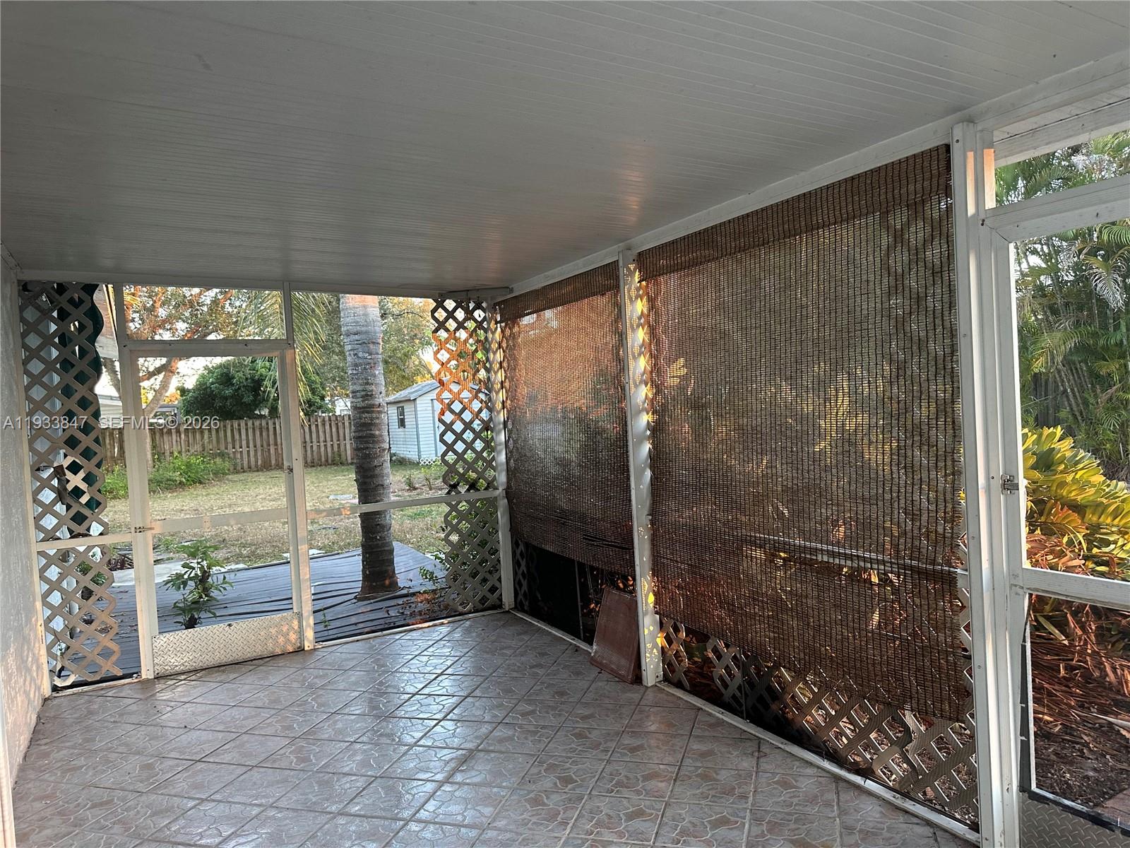 16452 Southwest 293rd Street Homestead, FL 33033 - Photo 10 of 13