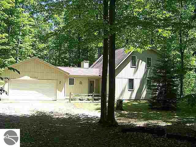 4291 Hemlock Road Cedar, MI 49621 - Photo 1 of 15 1705106.JPG