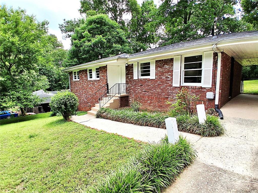 1915 Wee Kirk Road Southeast Atlanta, GA 30316 - Photo 2 of 23