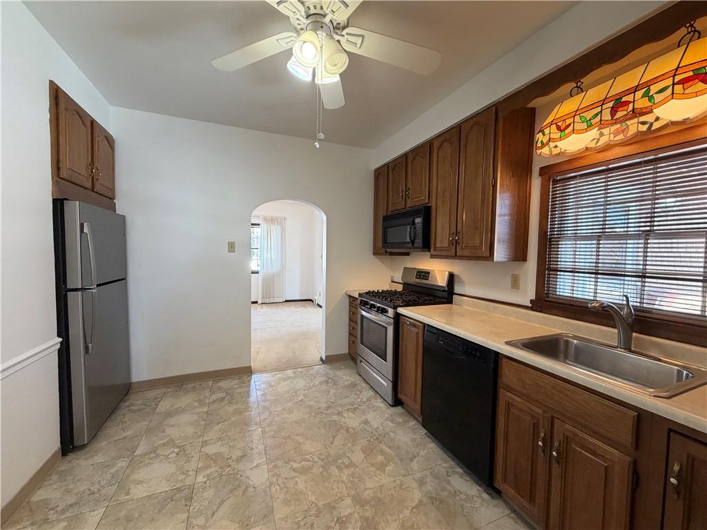 1248 Pocono Street Pittsburgh, PA 15218 - Photo 20 of 44