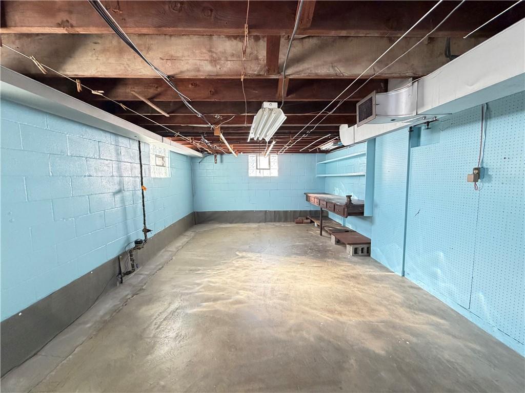 1248 Pocono Street Pittsburgh, PA 15218 - Photo 35 of 44