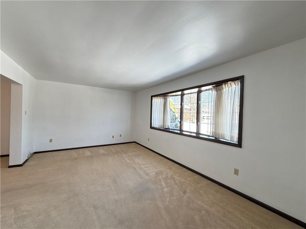 1248 Pocono Street Pittsburgh, PA 15218 - Photo 7 of 44