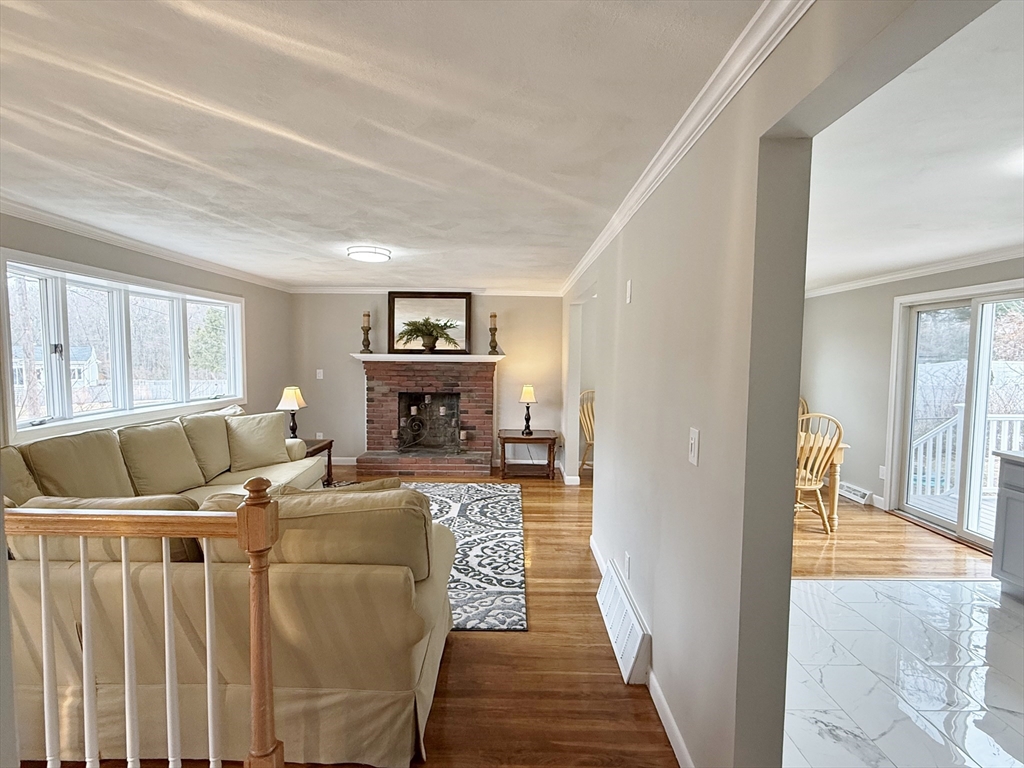 105 Duncan Road Stoughton, MA 02072 - Photo 12 of 38