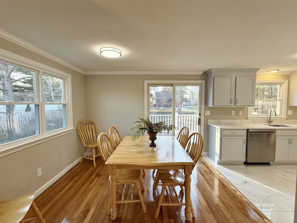 105 Duncan Road Stoughton, MA 02072 - Photo 17 of 38