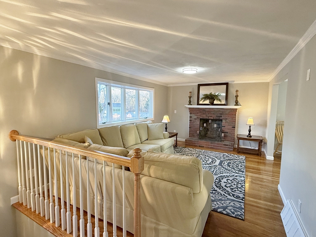 105 Duncan Road Stoughton, MA 02072 - Photo 23 of 38