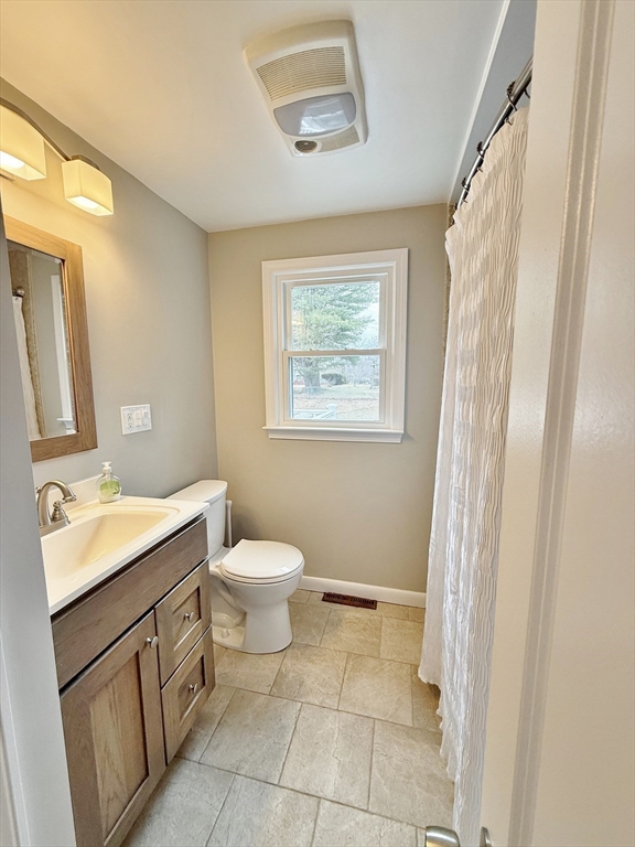 105 Duncan Road Stoughton, MA 02072 - Photo 34 of 38