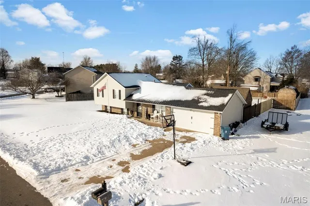 $259,900 | 229 Julie's Drive, Jackson, MO 63755