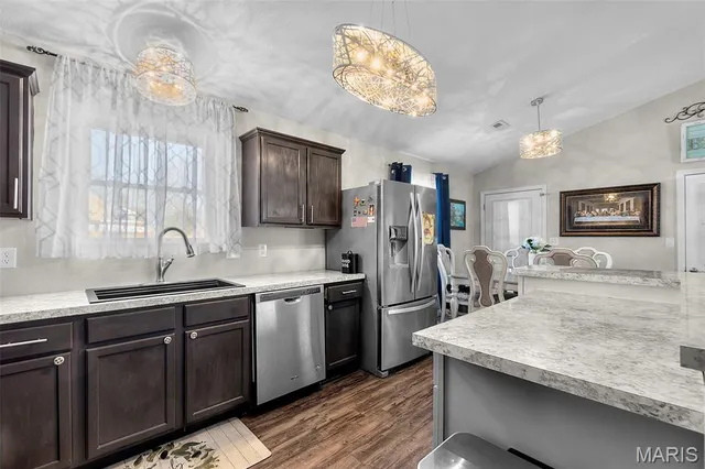 $259,900 | 229 Julie's Drive, Jackson, MO 63755