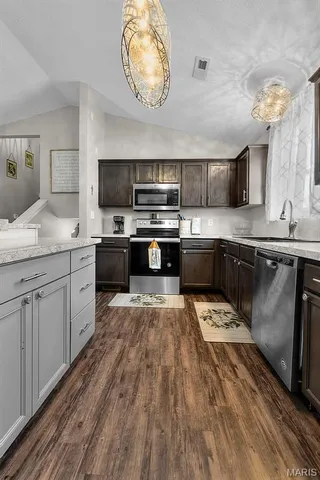 $259,900 | 229 Julie's Drive, Jackson, MO 63755