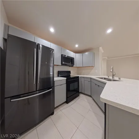 $1,650 | 8600 West Charleston Boulevard, Unit 2047, Las Vegas, NV 89117