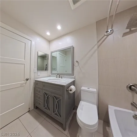 $1,650 | 8600 West Charleston Boulevard, Unit 2047, Las Vegas, NV 89117