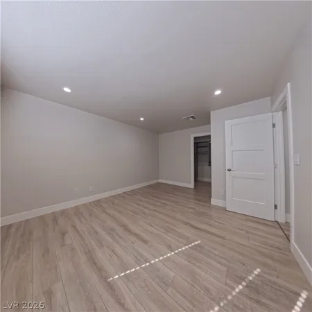 $1,650 | 8600 West Charleston Boulevard, Unit 2047, Las Vegas, NV 89117