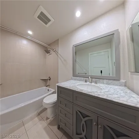 $1,650 | 8600 West Charleston Boulevard, Unit 2047, Las Vegas, NV 89117