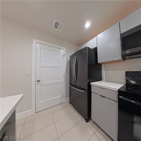 $1,650 | 8600 West Charleston Boulevard, Unit 2047, Las Vegas, NV 89117
