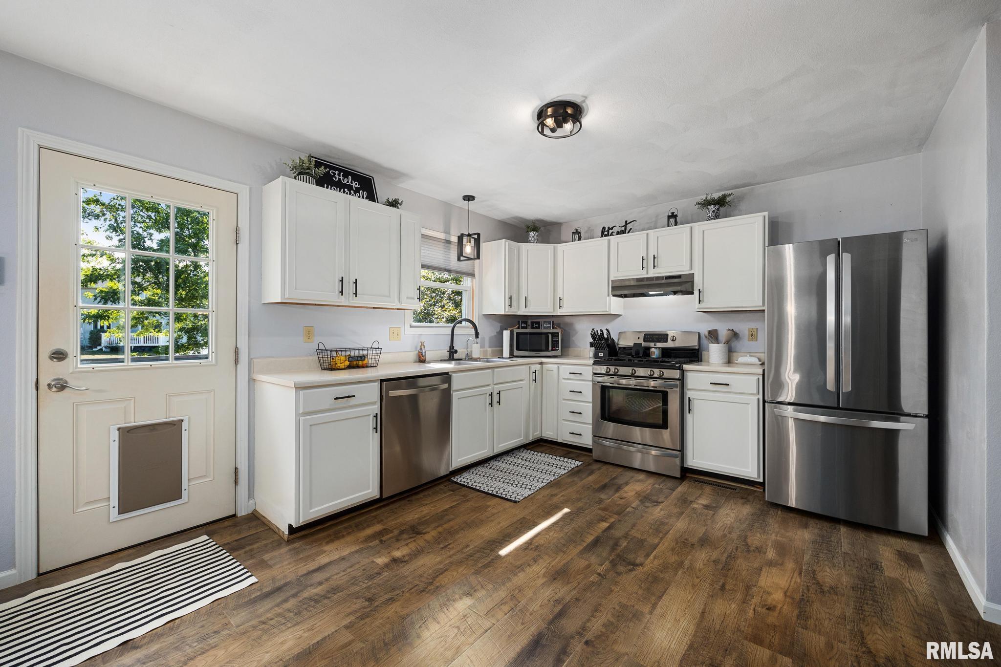 1608 Highview Road East Peoria, IL 61611 - Photo 12 of 42 Gallery Image 12