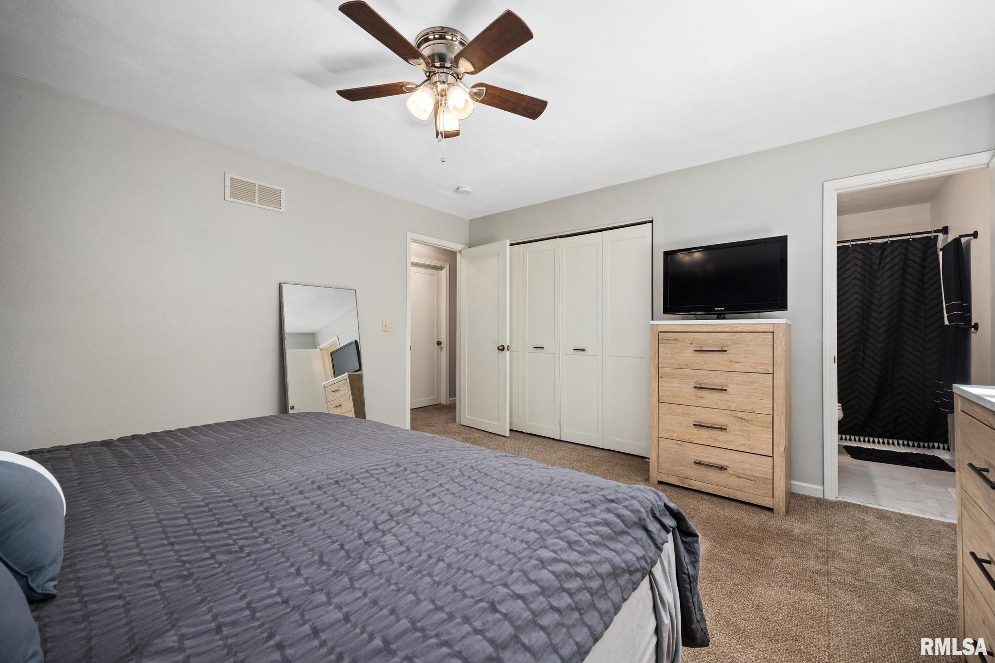 1608 Highview Road East Peoria, IL 61611 - Photo 17 of 42 Gallery Image 17