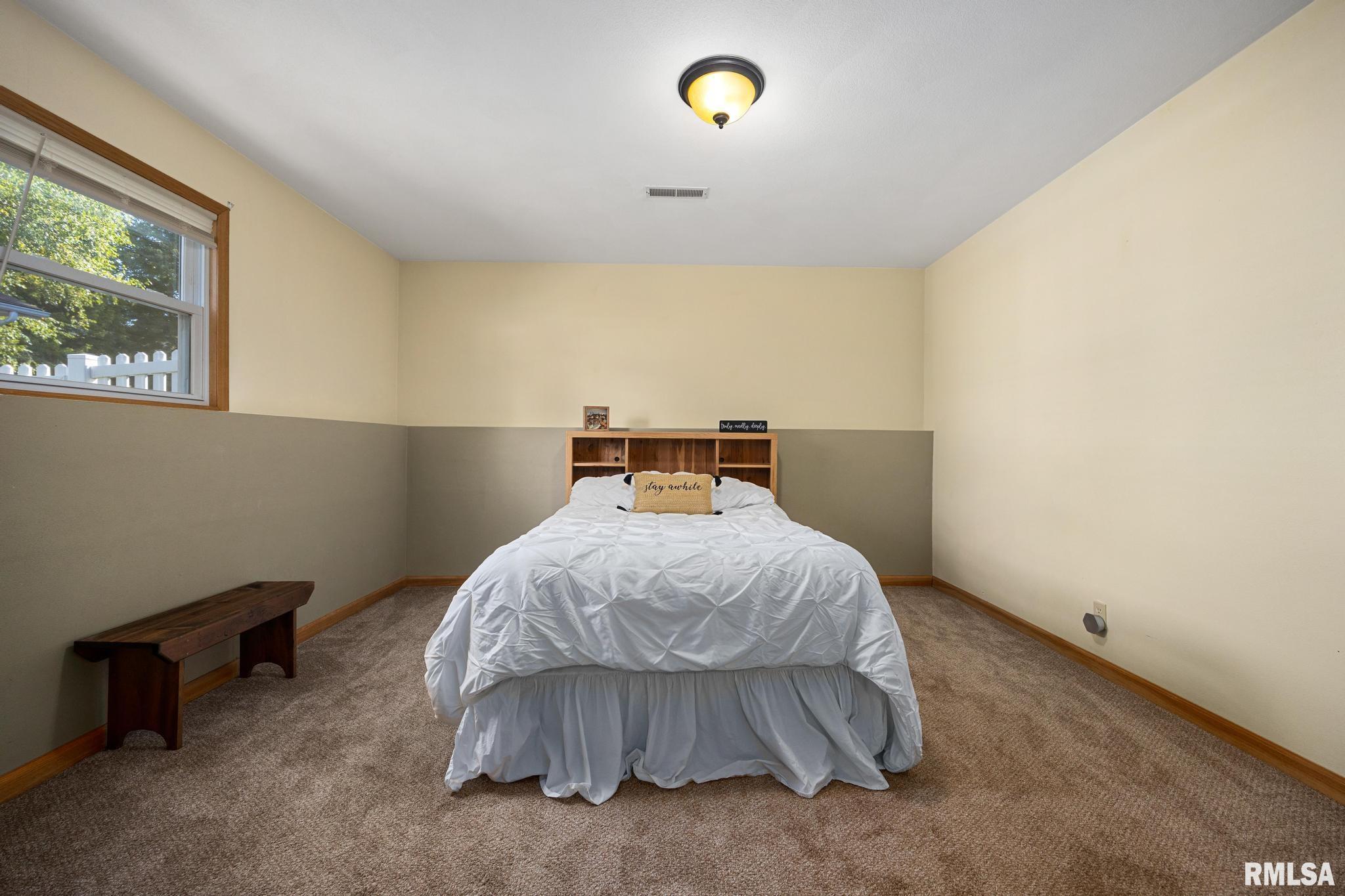 1608 Highview Road East Peoria, IL 61611 - Photo 27 of 42 Gallery Image 27