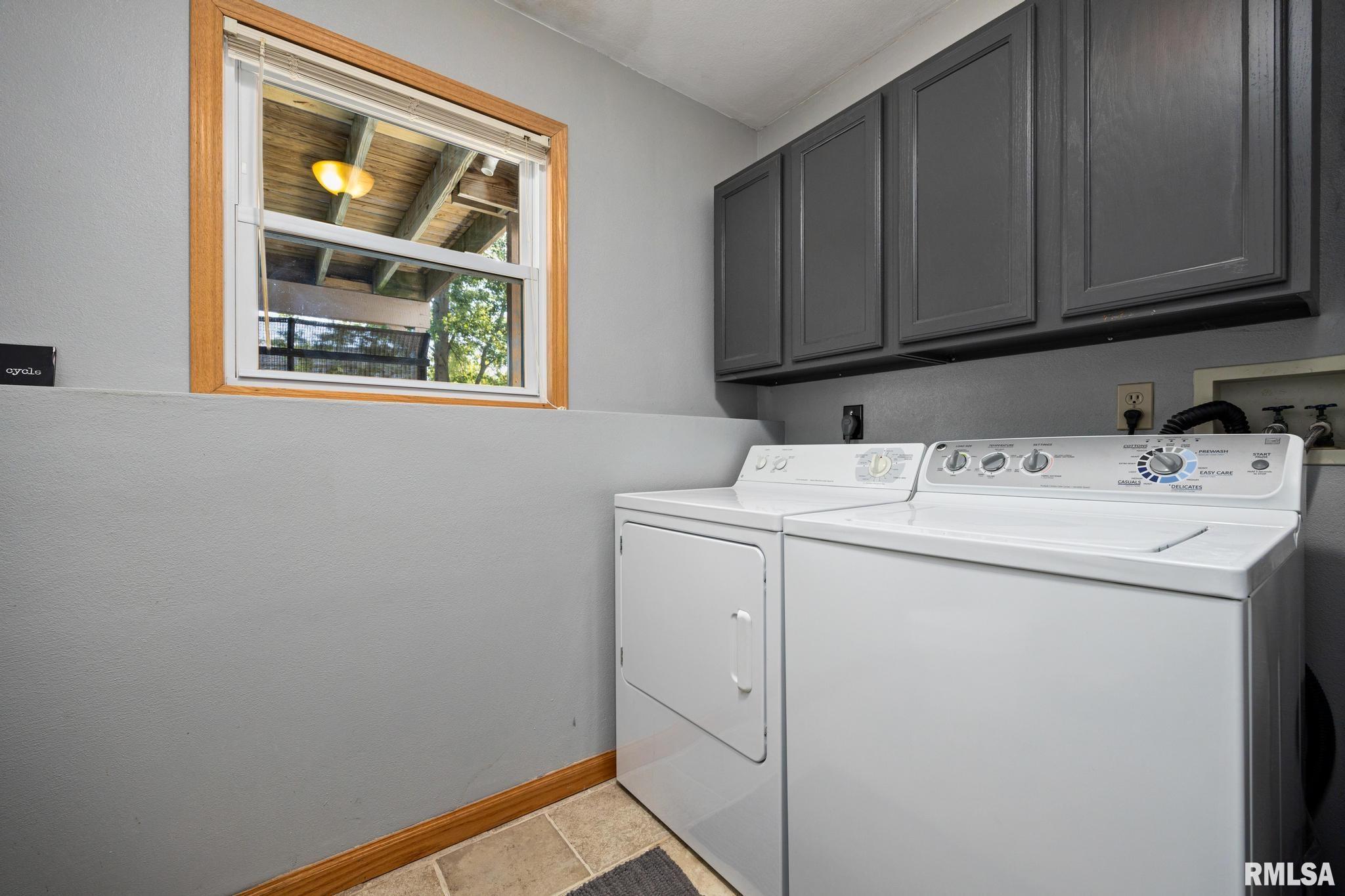 1608 Highview Road East Peoria, IL 61611 - Photo 30 of 42 Gallery Image 30