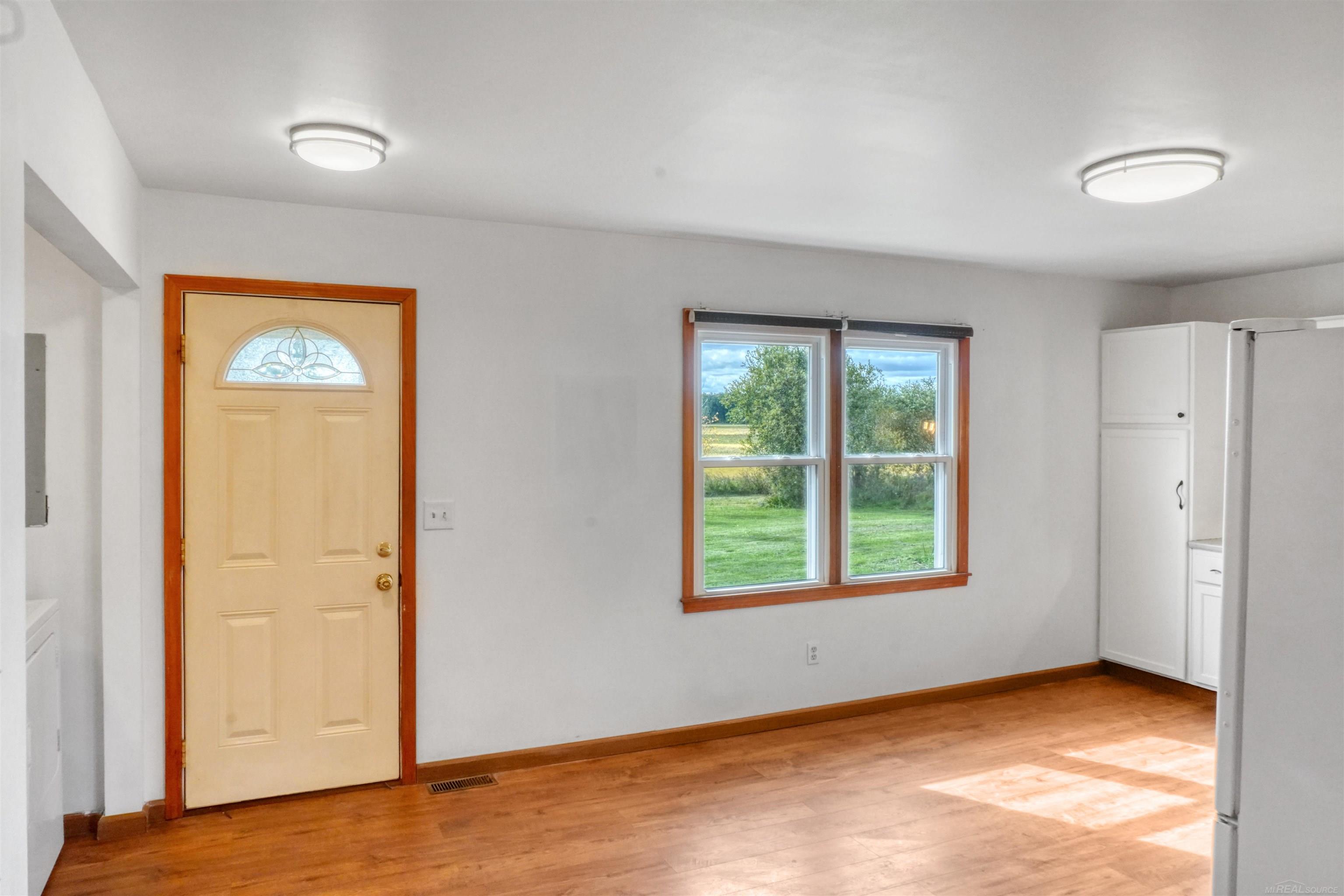 8521 Lashbrook Road Goodells, MI 48027 - Photo 6 of 20