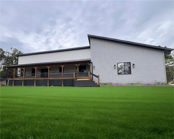 $459,000 | 104 Lakeshore Drive, Kimberling City, MO 65686