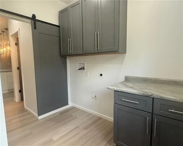 $459,000 | 104 Lakeshore Drive, Kimberling City, MO 65686