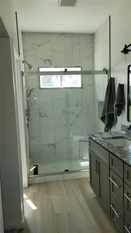 $459,000 | 104 Lakeshore Drive, Kimberling City, MO 65686