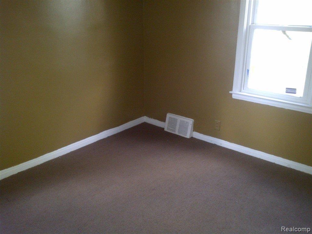 13990 Evergreen Road Detroit, MI 48223 - Photo 4 of 9 BR1.jpg