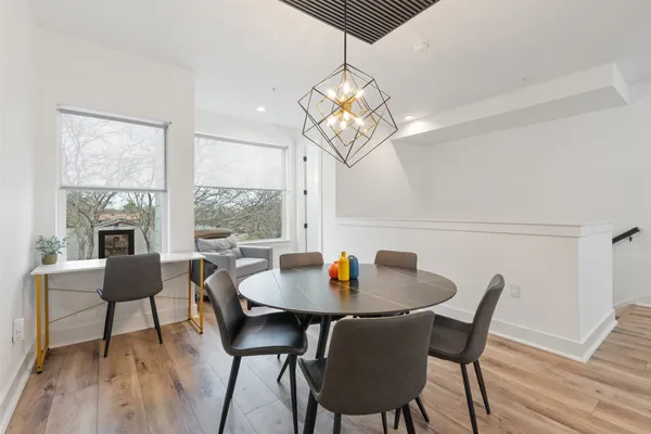 $3,490 | 1417 Kramer Lane, Unit 21, Austin, TX 78758