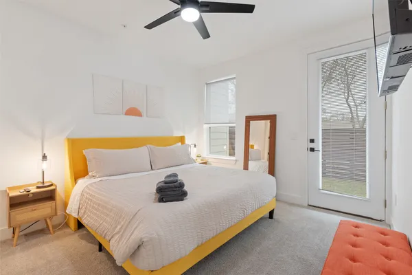 $3,490 | 1417 Kramer Lane, Unit 21, Austin, TX 78758