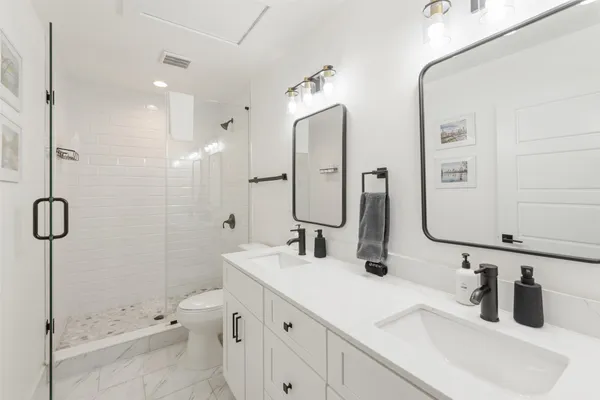 $3,490 | 1417 Kramer Lane, Unit 21, Austin, TX 78758