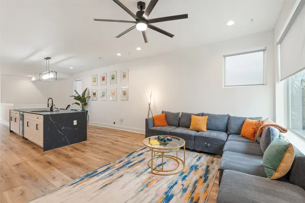 $3,490 | 1417 Kramer Lane, Unit 21, Austin, TX 78758