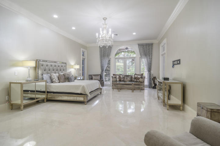 502 Bald Eagle Drive Jupiter, FL 33477 - Photo 21 of 85 21