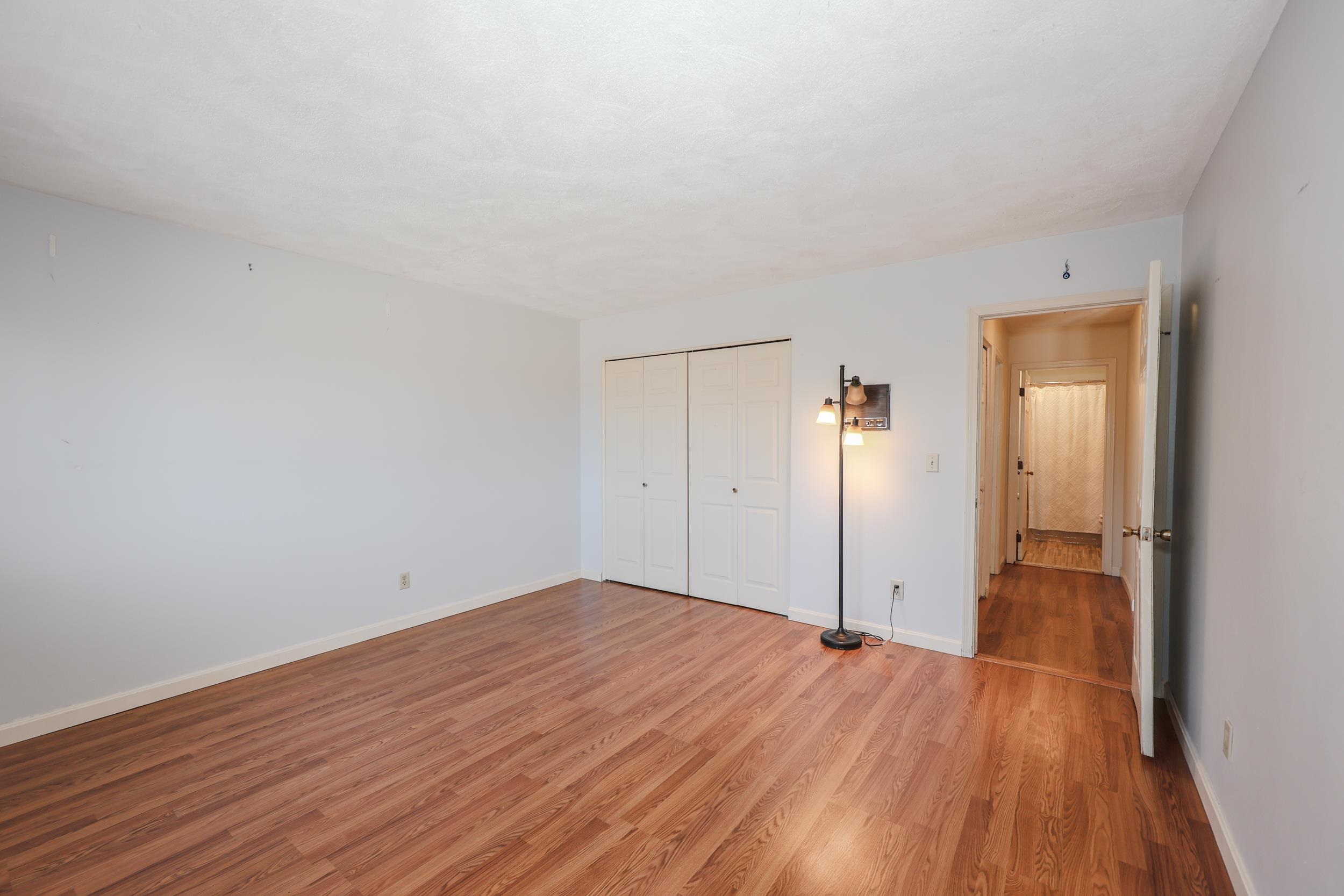 310 Brook Village Road, Unit 33 Nashua, NH 03062 - Photo 15 of 32 Gallery Image 15
